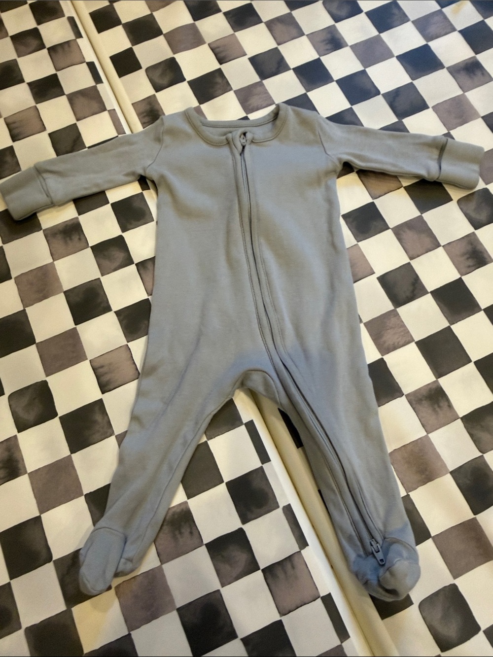 Peyton Zipper Sleeper
Mist / 0-3M Baby Footed Zipper One-Piece